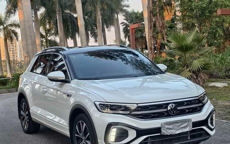 Volkswagen T-Roc I, 2024 год, 2 150 032 рублей, 3 фотография