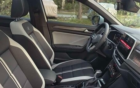 Volkswagen T-Roc I, 2024 год, 2 150 032 рублей, 37 фотография