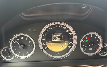 Mercedes-Benz E-Класс, 2012 год, 1 950 000 рублей, 3 фотография