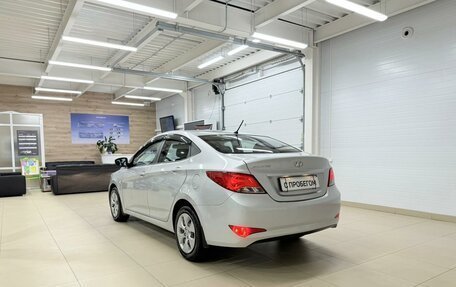 Hyundai Solaris II рестайлинг, 2015 год, 1 279 000 рублей, 4 фотография