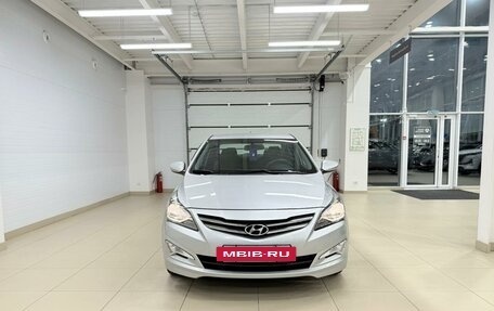 Hyundai Solaris II рестайлинг, 2015 год, 1 279 000 рублей, 9 фотография