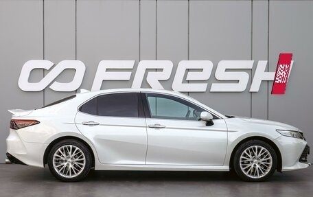 Toyota Camry, 2019 год, 2 870 000 рублей, 5 фотография