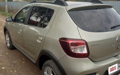 Renault Sandero II рестайлинг, 2016 год, 1 050 000 рублей, 2 фотография