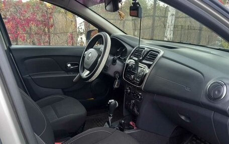 Renault Sandero II рестайлинг, 2016 год, 1 050 000 рублей, 4 фотография