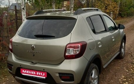 Renault Sandero II рестайлинг, 2016 год, 1 050 000 рублей, 3 фотография