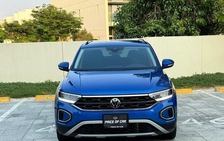 Volkswagen T-Roc I, 2024 год, 2 350 032 рублей, 2 фотография