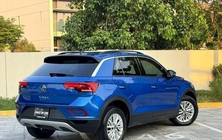 Volkswagen T-Roc I, 2024 год, 2 350 032 рублей, 7 фотография