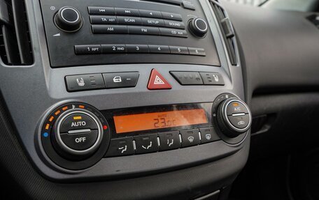 KIA cee'd I рестайлинг, 2008 год, 777 000 рублей, 14 фотография