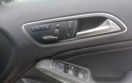 Mercedes-Benz GLA, 2014 год, 1 470 000 рублей, 12 фотография