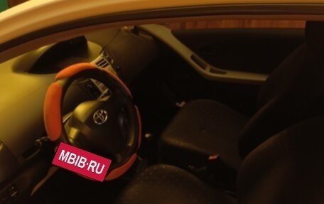 Toyota Yaris III рестайлинг, 2007 год, 550 000 рублей, 11 фотография