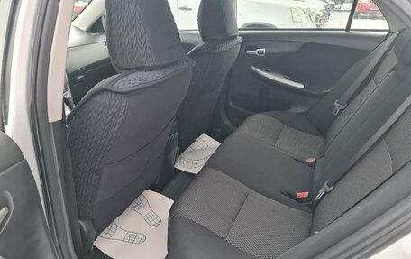 Toyota Corolla, 2011 год, 945 000 рублей, 11 фотография