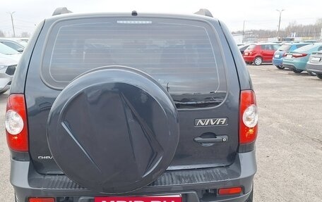 Chevrolet Niva I рестайлинг, 2015 год, 699 000 рублей, 4 фотография