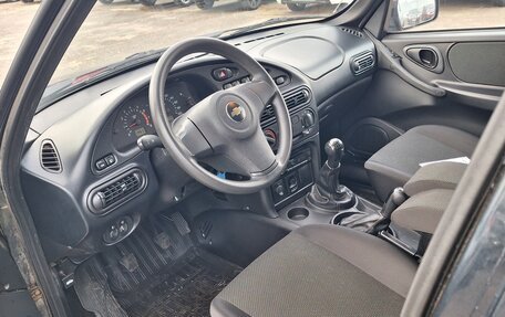 Chevrolet Niva I рестайлинг, 2015 год, 699 000 рублей, 28 фотография