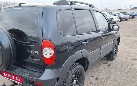 Chevrolet Niva I рестайлинг, 2015 год, 699 000 рублей, 16 фотография