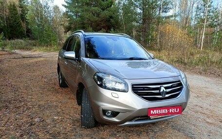 Renault Koleos I рестайлинг 2, 2012 год, 1 050 000 рублей, 2 фотография