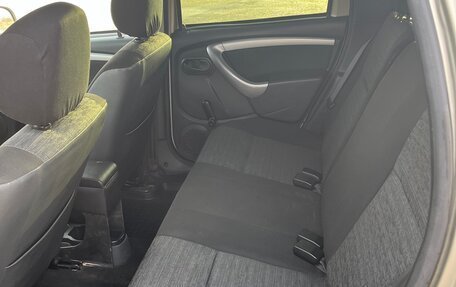 Renault Duster I рестайлинг, 2013 год, 800 000 рублей, 11 фотография