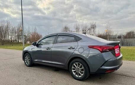 Hyundai Solaris II рестайлинг, 2022 год, 1 330 000 рублей, 2 фотография