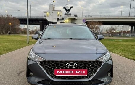 Hyundai Solaris II рестайлинг, 2022 год, 1 330 000 рублей, 9 фотография