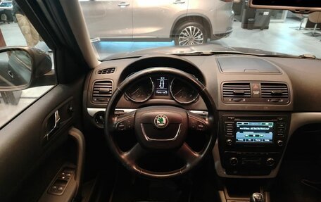 Skoda Yeti I рестайлинг, 2013 год, 799 000 рублей, 17 фотография