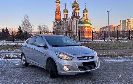 Hyundai Solaris II рестайлинг, 2012 год, 730 000 рублей, 6 фотография