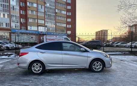 Hyundai Solaris II рестайлинг, 2012 год, 730 000 рублей, 8 фотография