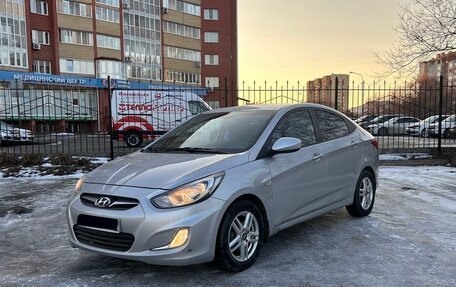 Hyundai Solaris II рестайлинг, 2012 год, 730 000 рублей, 13 фотография