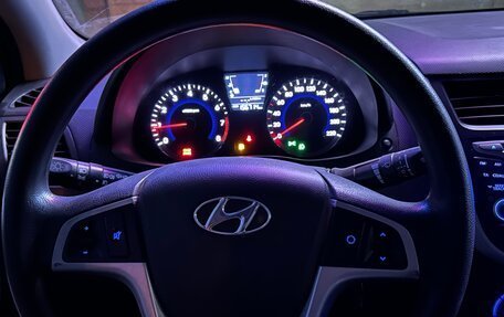 Hyundai Solaris II рестайлинг, 2012 год, 730 000 рублей, 16 фотография