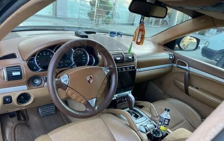 Porsche Cayenne III, 2005 год, 1 350 000 рублей, 15 фотография