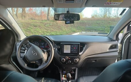 Hyundai Solaris II рестайлинг, 2020 год, 1 125 000 рублей, 7 фотография