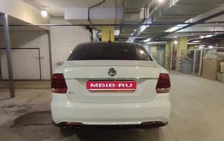 Volkswagen Polo VI (EU Market), 2017 год, 1 030 000 рублей, 3 фотография