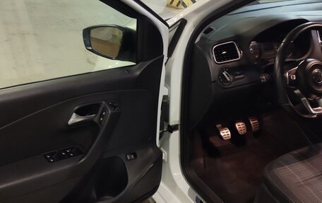 Volkswagen Polo VI (EU Market), 2017 год, 1 030 000 рублей, 9 фотография