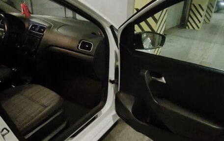 Volkswagen Polo VI (EU Market), 2017 год, 1 030 000 рублей, 19 фотография