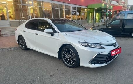 Toyota Camry, 2022 год, 3 500 000 рублей, 3 фотография