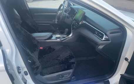 Toyota Camry, 2022 год, 3 500 000 рублей, 6 фотография