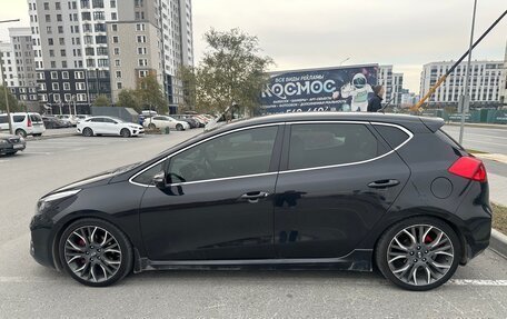 KIA cee'd GT II, 2015 год, 1 290 000 рублей, 2 фотография