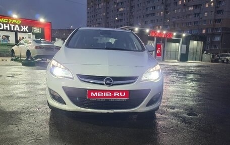 Opel Astra J, 2014 год, 1 110 000 рублей, 1 фотография