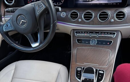 Mercedes-Benz E-Класс, 2018 год, 4 300 000 рублей, 1 фотография