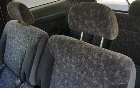 Nissan Serena II, 1999 год, 285 000 рублей, 12 фотография