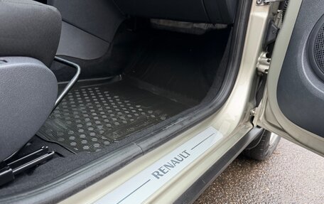 Renault Sandero II рестайлинг, 2016 год, 1 100 000 рублей, 21 фотография