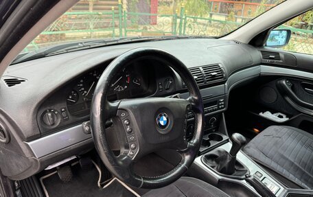 BMW 5 серия, 2002 год, 770 000 рублей, 17 фотография