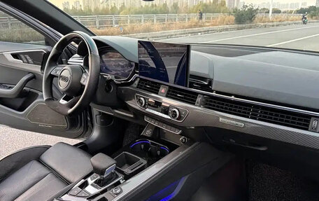 Audi A4, 2022 год, 2 900 855 рублей, 10 фотография