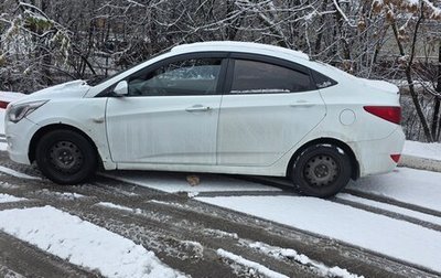 Hyundai Solaris II рестайлинг, 2015 год, 475 000 рублей, 1 фотография