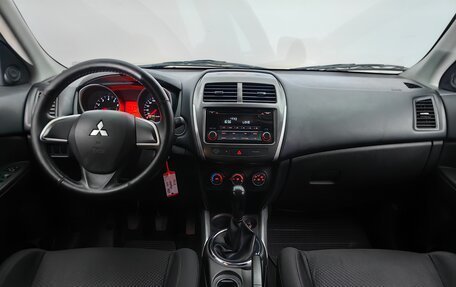 Mitsubishi ASX I рестайлинг, 2013 год, 838 000 рублей, 12 фотография