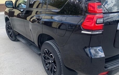 Toyota Land Cruiser Prado 150 рестайлинг 2, 2019 год, 5 000 150 рублей, 4 фотография