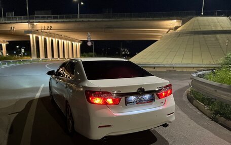 Toyota Camry, 2014 год, 1 650 000 рублей, 4 фотография