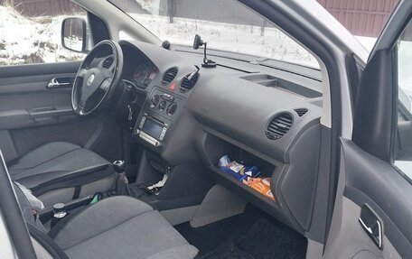 Volkswagen Caddy III рестайлинг, 2007 год, 600 000 рублей, 9 фотография