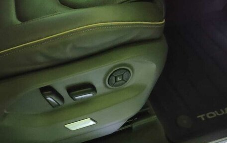 Volkswagen Touareg III, 2021 год, 6 000 000 рублей, 18 фотография