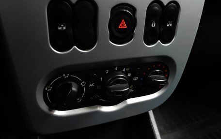 Renault Sandero I, 2012 год, 677 000 рублей, 15 фотография