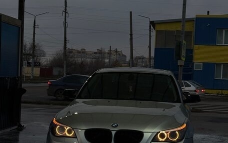 BMW 5 серия, 2003 год, 1 000 000 рублей, 1 фотография