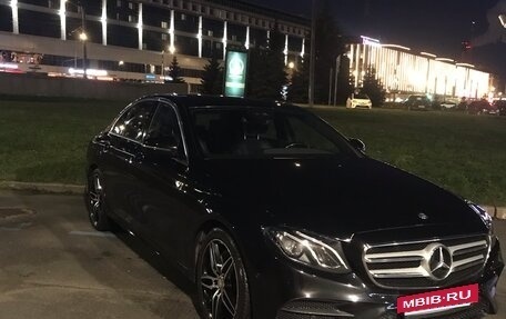 Mercedes-Benz E-Класс, 2016 год, 3 380 000 рублей, 2 фотография